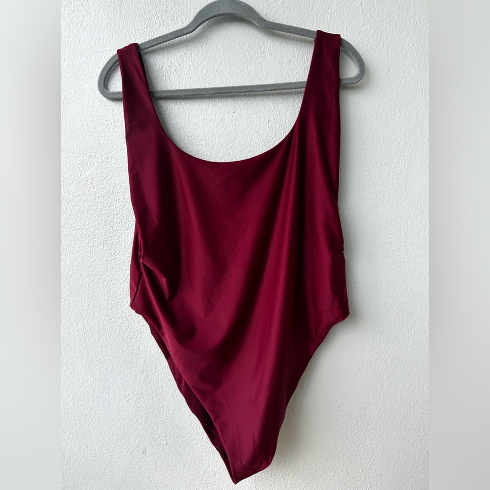 Swimsuit one pice